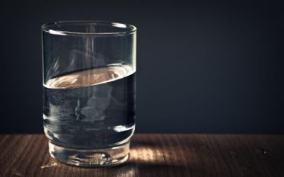 5 Amazing Benefits of Drinking Water.